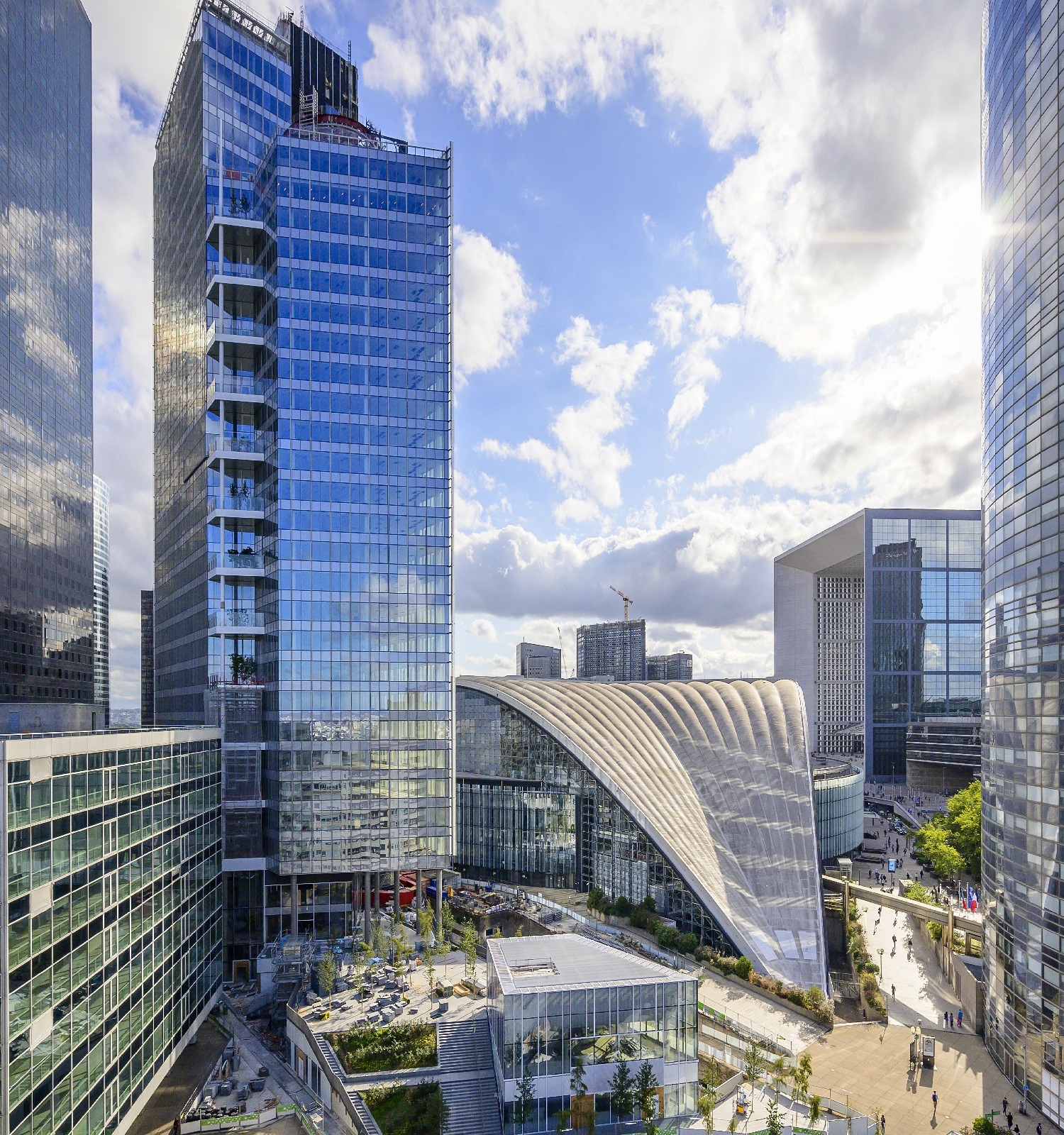 Suivi construction immeuble Trinity. Bateg-Vinci. Puteaux La Defense. 92800. 3 septembre 2019